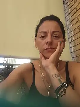 bruneta sexy23 online show from 07-04-26, 07:04