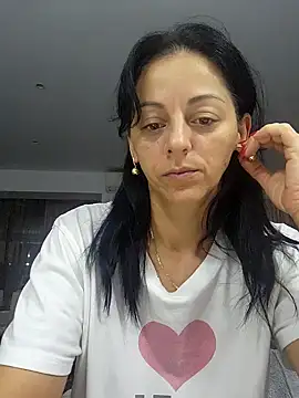 Snapshot of bruneta_sexy23 chatting on 10-16-25, 03:37 bruneta sexy23 online show from 10-16-25, 03:37
