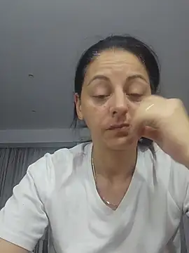 bruneta sexy23 online show from 05-24-26, 08:31