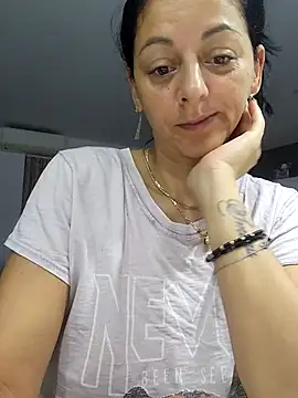 Snapshot of bruneta_sexy23 chatting on 10-26-25, 05:30 bruneta sexy23 online show from 10-26-25, 05:30