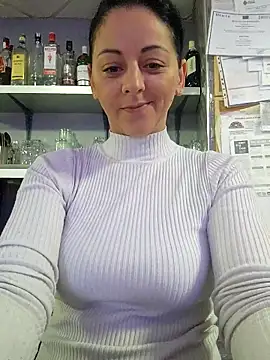 Snapshot of bruneta_sexy23 chatting on 02-22-25, 07:34 bruneta sexy23 online show from 02-22-25, 07:34