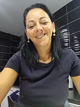 Snapshot of bruneta_sexy23 chatting on 09-27-25, 03:45 bruneta sexy23 online show from 09-27-25, 03:45