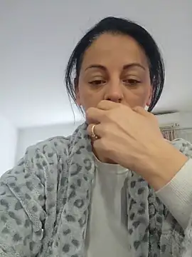 bruneta sexy23 online show from 03-22-26, 06:37