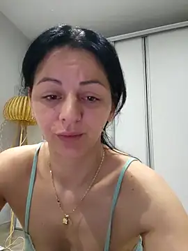 Snapshot of bruneta_sexy23 chatting on 03-21-25, 04:28 bruneta sexy23 online show from 03-21-25, 04:28