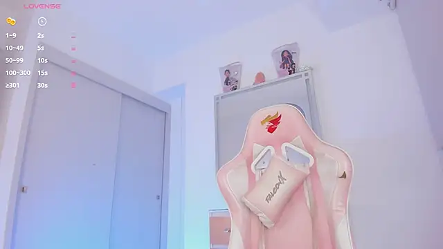 mia yourmommy online show from 02-25-26, 09:14