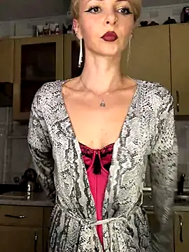 Snapshot of Kristina03 chatting on 10-16-25, 08:50 Kristina03 online show from 10-16-25, 08:50