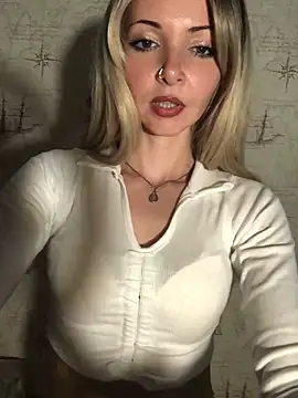 Snapshot of Kristina03 chatting on 02-15-25, 10:10 Kristina03 online show from 02-15-25, 10:10