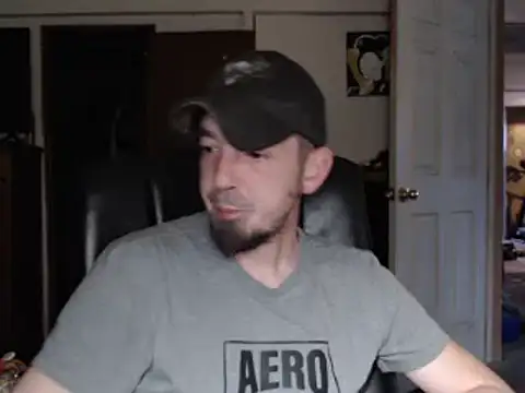 Snapshot of pensguy30 chatting on 12-15-24, 08:25 pensguy30 online show from 12-15-24, 08:25