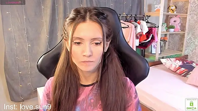 Michel Momsen online show from 02-05-25, 01:54