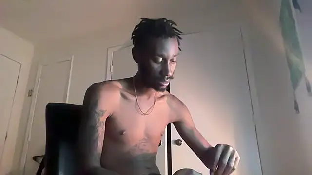 ITSONLYKENNY online show from 09-25-25, 01:00