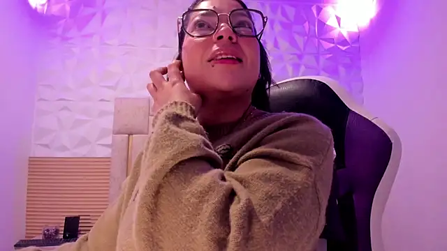 PauletteJ online show from 05-04-26, 11:46