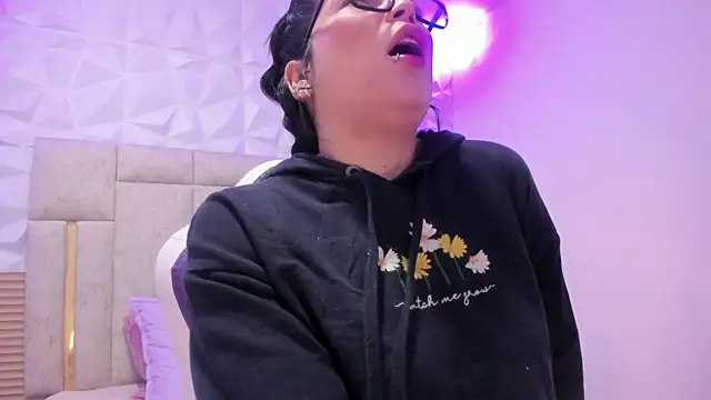 PauletteJ online show from 02-25-26, 12:05