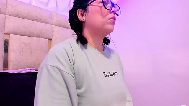 PauletteJ online show from 03-06-26, 11:49