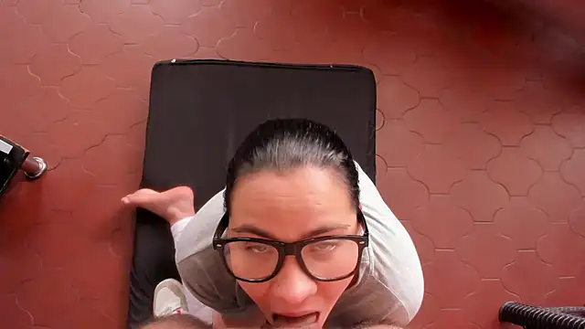 Snapshot of boomboomHooT chatting on 03-11-25, 05:57 boomboomHooT online show from 03-11-25, 05:57