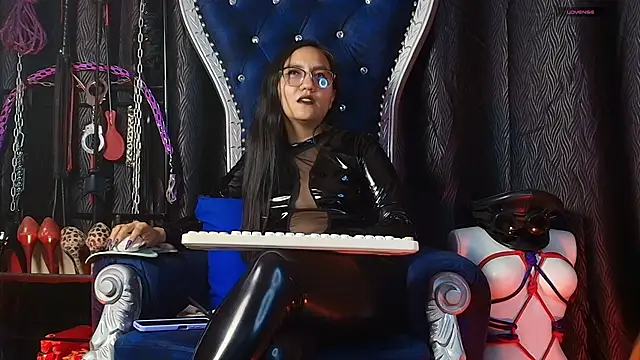 abbymora online show from 04-07-26, 03:30