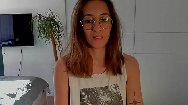 DesireMore90 online show from 05-27-26, 03:19
