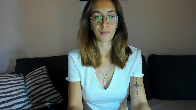 DesireMore90 online show from 10-02-25, 06:22