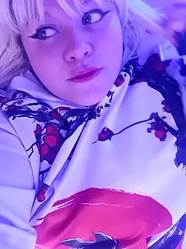 Snapshot of miley_jensen chatting on 11-21-25, 07:24 miley jensen online show from 11-21-25, 07:24