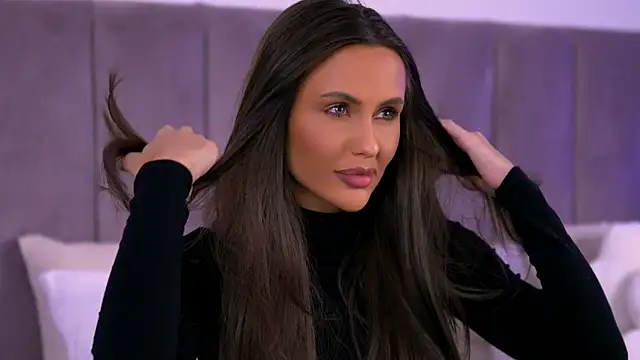 AnaisBellas online show from 11-15-25, 01:09