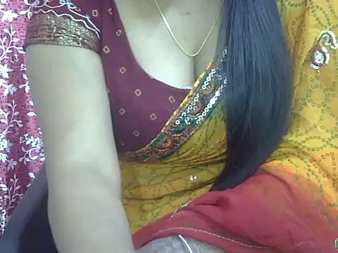 Lusty Wife1 online show from 11-28-25, 10:59