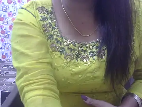 Lusty Wife1 online show from 11-21-25, 05:12