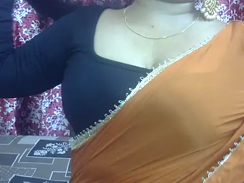 Lusty Wife1 online show from 03-09-26, 07:17