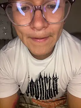 AgathaGeorgiou online show from 10-22-25, 10:52