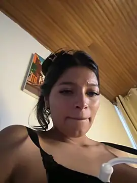 AgathaGeorgiou online show from 11-05-25, 10:24