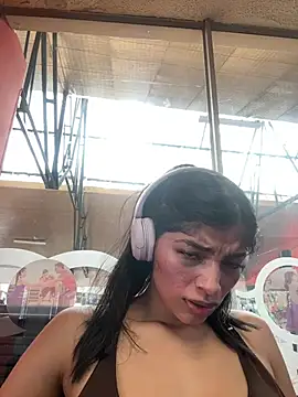 AgathaGeorgiou online show from 05-18-26, 08:02