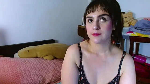 collette beaufoy  online show from 05-21-26, 04:10