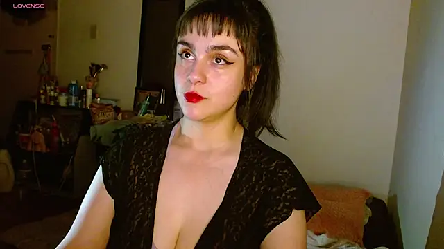 collette beaufoy  online show from 10-11-25, 06:25