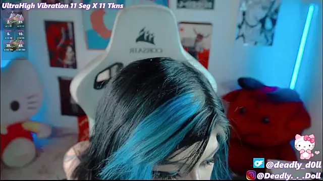 Deadly Doll online show from 12-17-25, 08:14