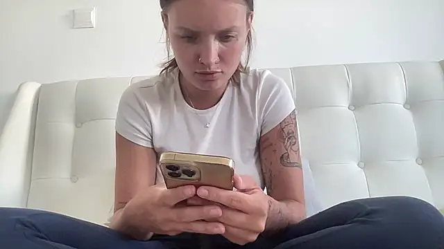 mariemelissah online show from 10-13-25, 10:06