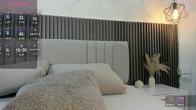 SHANONCLARK online show from 11-05-25, 07:06