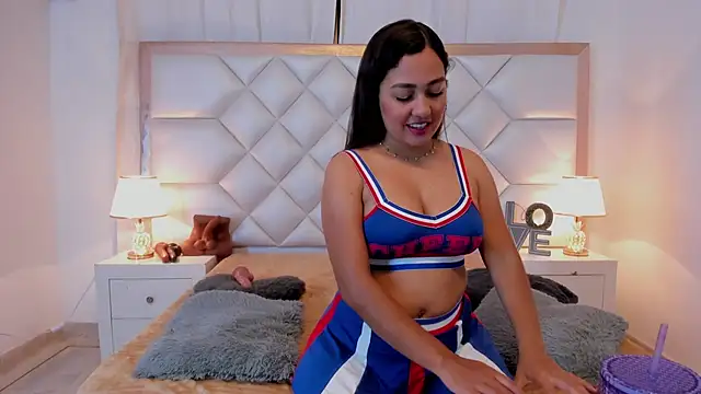 brittany069 online show from 11-12-25, 04:05