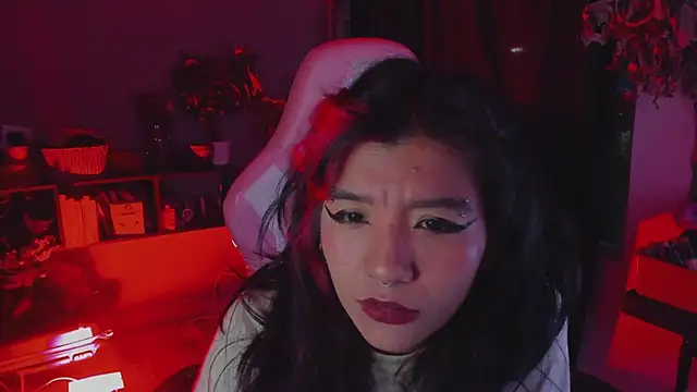 annie walker6 online show from 11-25-25, 03:18