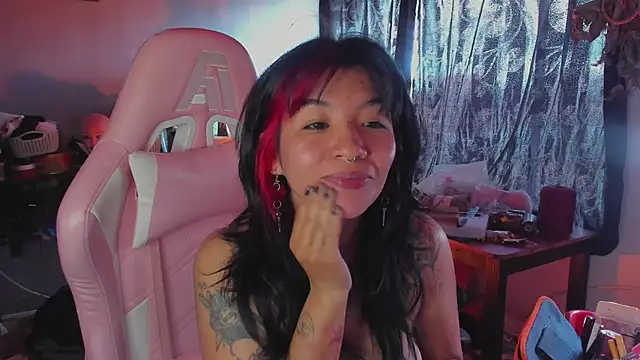 annie walker6 online show from 11-09-25, 06:23