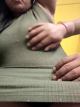 flamingoss online show from 12-19-25, 07:05