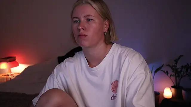 moonamii online show from 06-02-26, 08:31