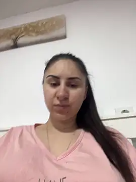 Snapshot of JenniferEdith chatting on 03-22-26, 08:16 JenniferEdith online show from 03-22-26, 08:16