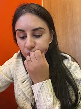 JenniferEdith online show from 12-16-24, 07:37