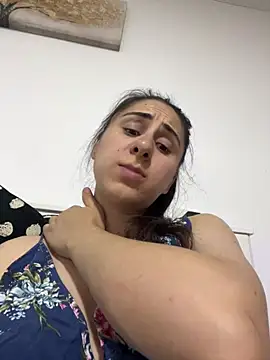 Snapshot of JenniferEdith chatting on 07-08-26, 05:35 JenniferEdith online show from 07-08-26, 05:35