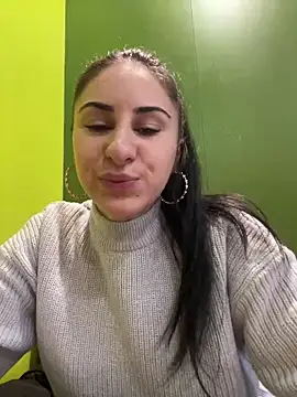 JenniferEdith online show from 12-19-24, 08:34