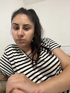 JenniferEdith online show from 09-11-25, 05:02