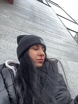 JenniferEdith online show from 12-16-24, 10:40