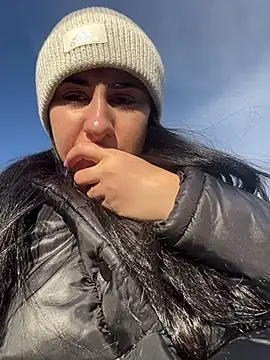 JenniferEdith online show from 12-17-24, 12:11