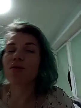 Linda Gregory online show from 12-14-25, 02:07