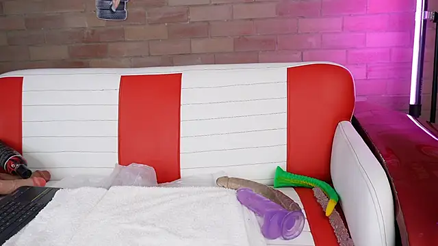 miss canndy online show from 03-13-26, 06:35