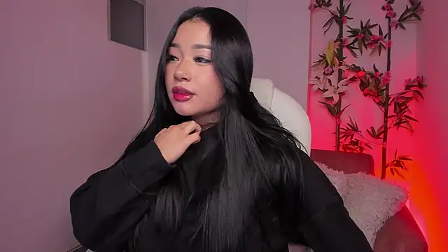 Lulu Sakura  online show from 01-21-25, 04:43