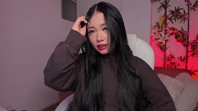 Lulu Sakura  online show from 01-24-25, 03:00